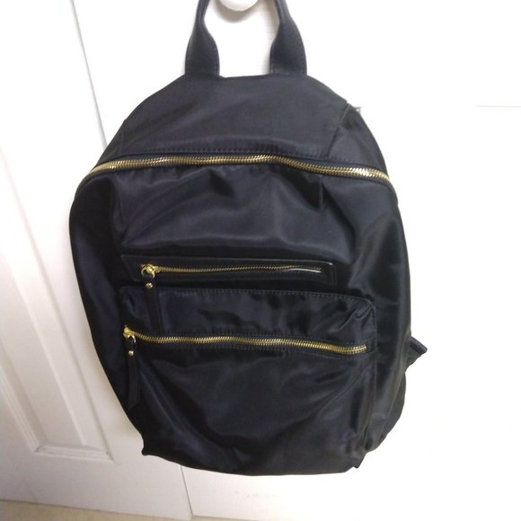 ❤️Amazing STEVE MADDEN Black Nylon Gold Studded Backpack Purse - Picture 4 of 7